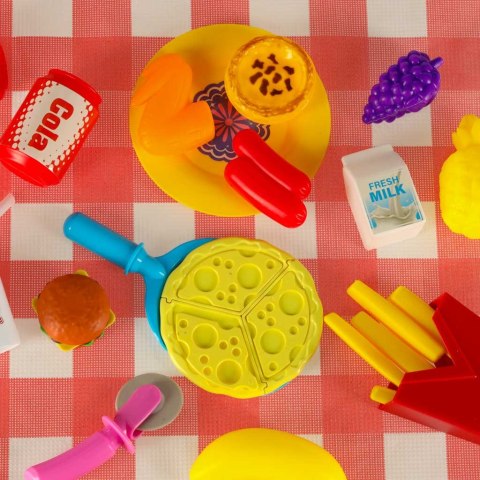 Kosz piknikowy koszyk fast food pizza burger jedzenie prowiant przekąski na piknik